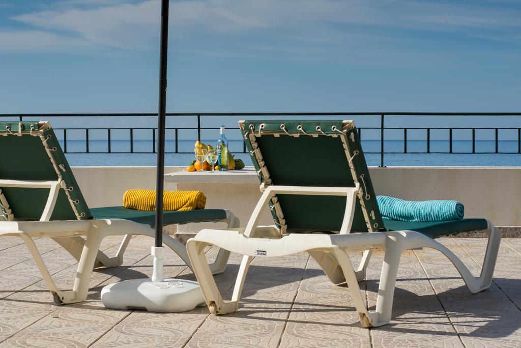 Ocean View Madeira Apartment Madalena do Mar Екстериор снимка